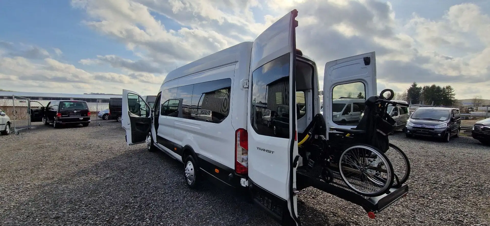 Ford Transit 350 Kasten L4H3*Reisebus*9Sitze*el.Lift Weiß - 1