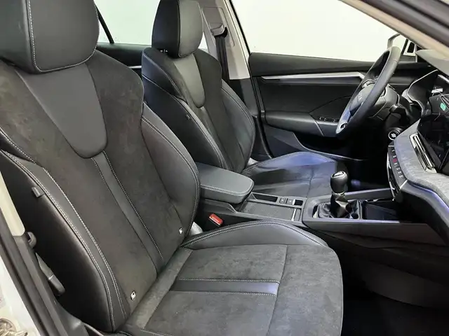 Skoda Octavia view 10