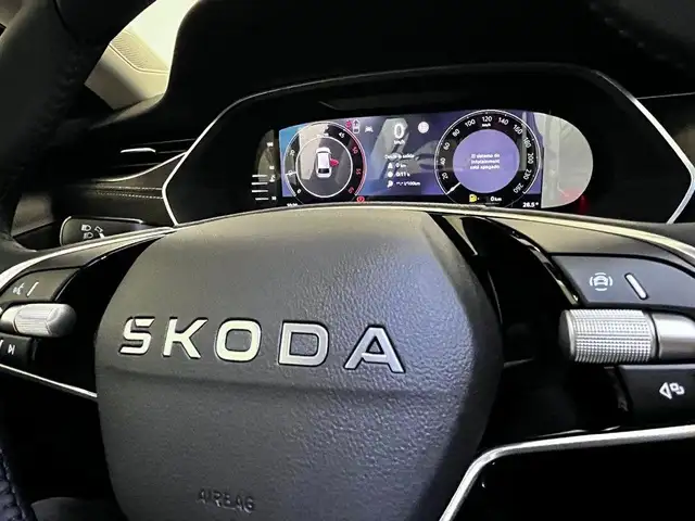Skoda Octavia view 9