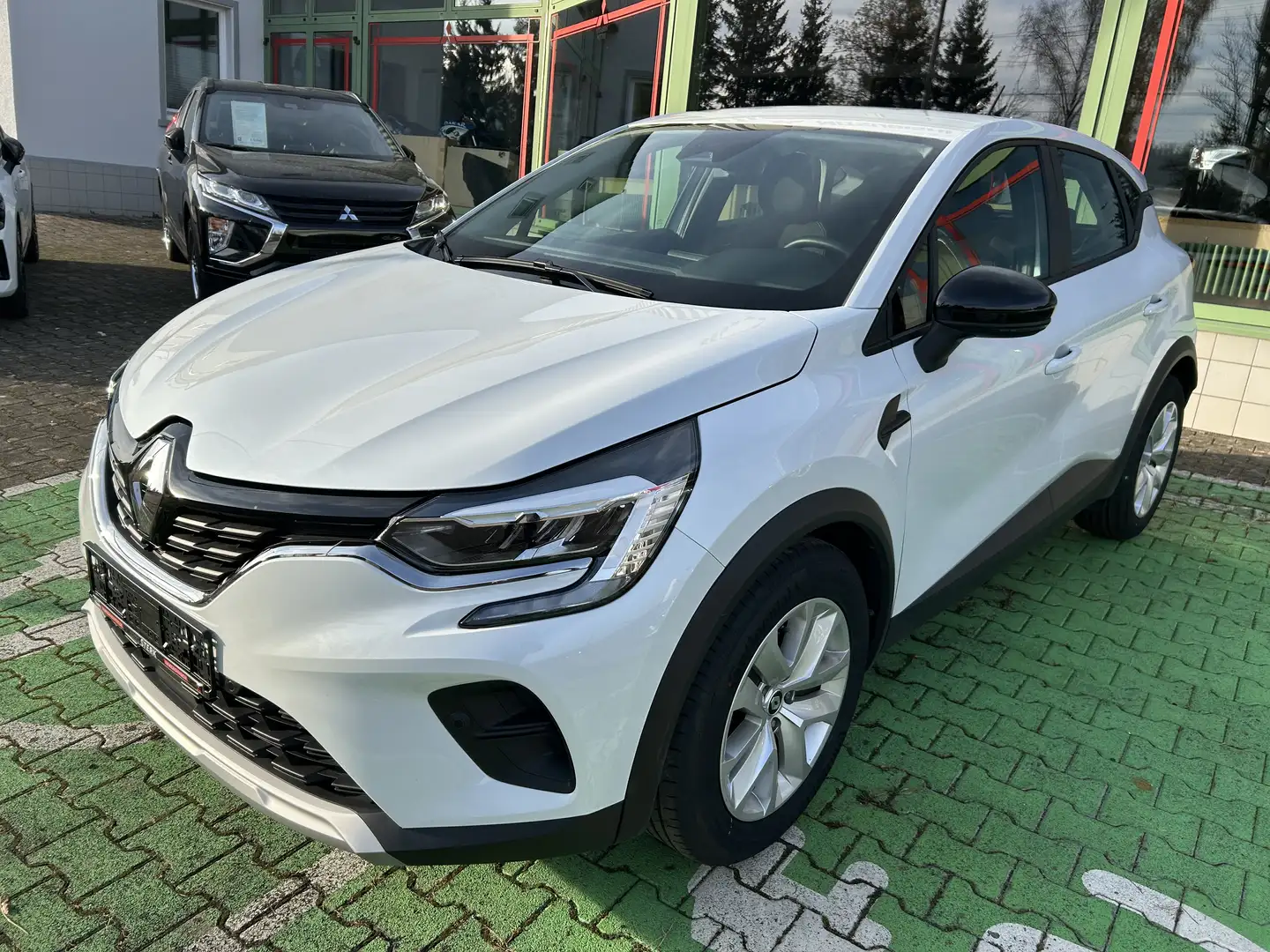 Renault Captur Zen Weiß - 1