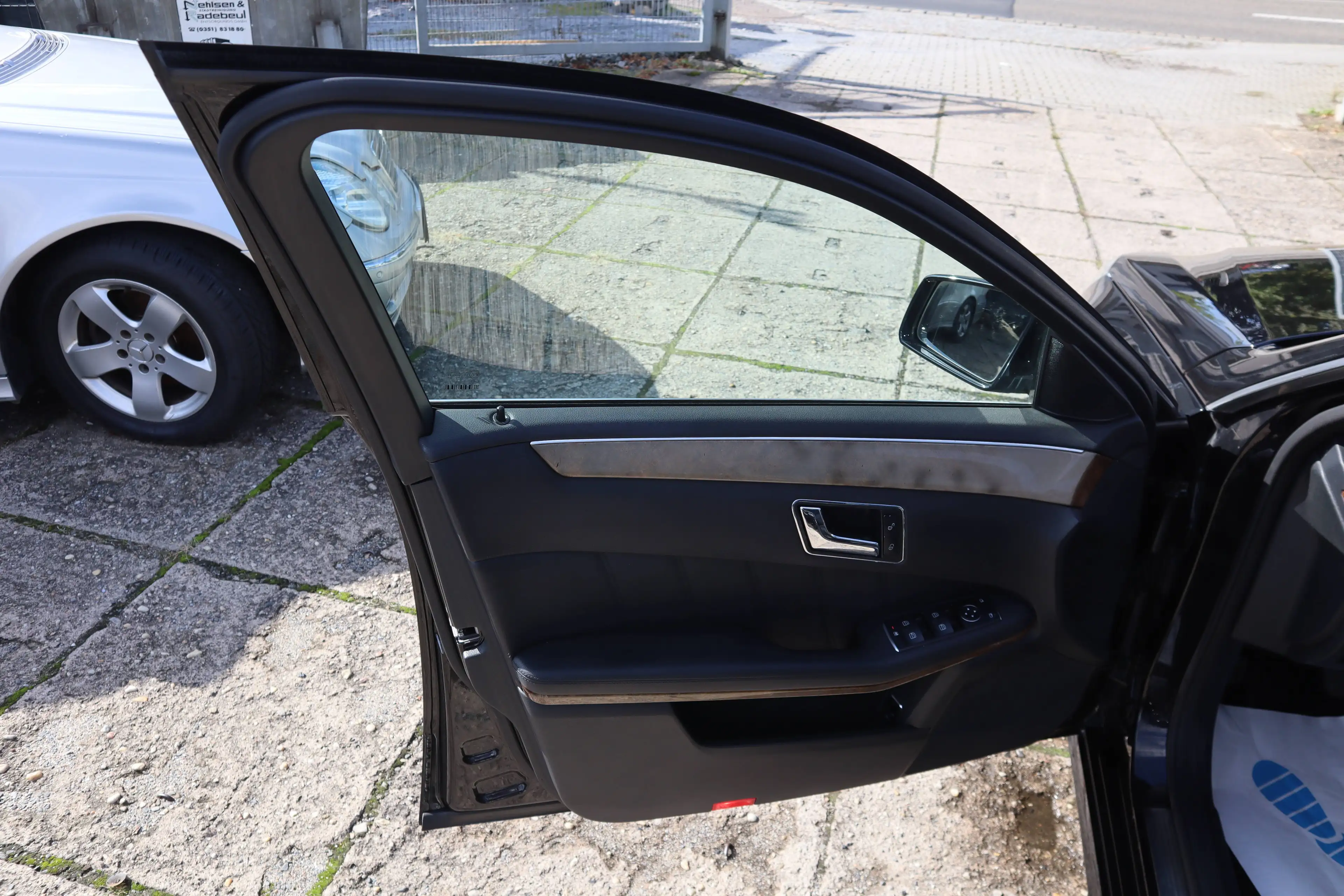 Mercedes-Benz E 200 E 200 CDI BlueEfficiency (212.205) — photo 9