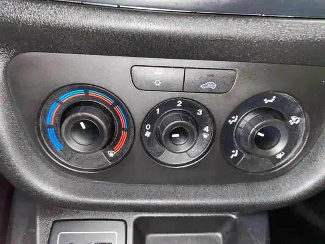 Fiat Doblo view 8