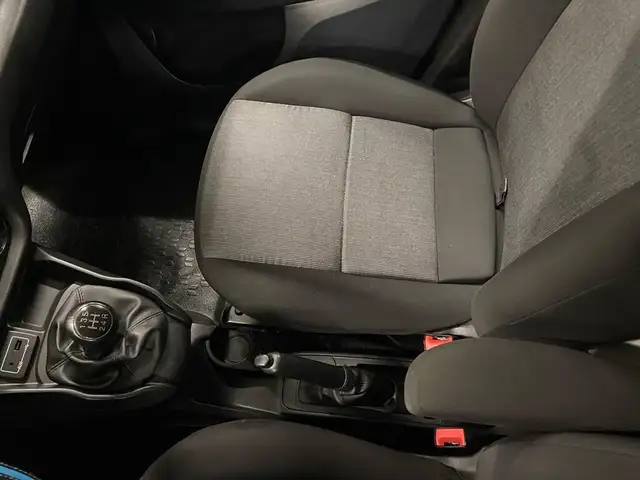 Fiat Doblo view 9