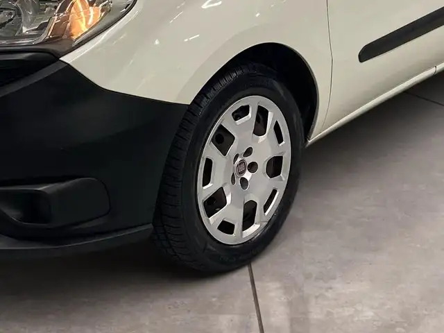 Fiat Doblo view 15