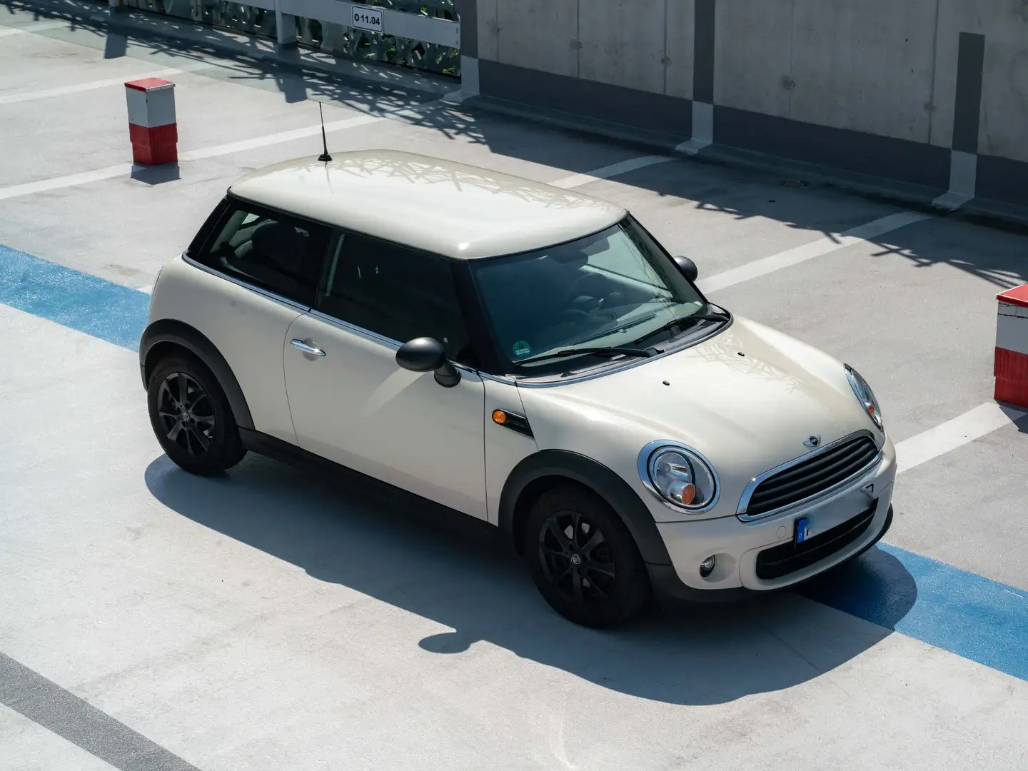 MINI One 53k km // 2. Hand // Klima // TÜV Neu // Alu Alb - 1