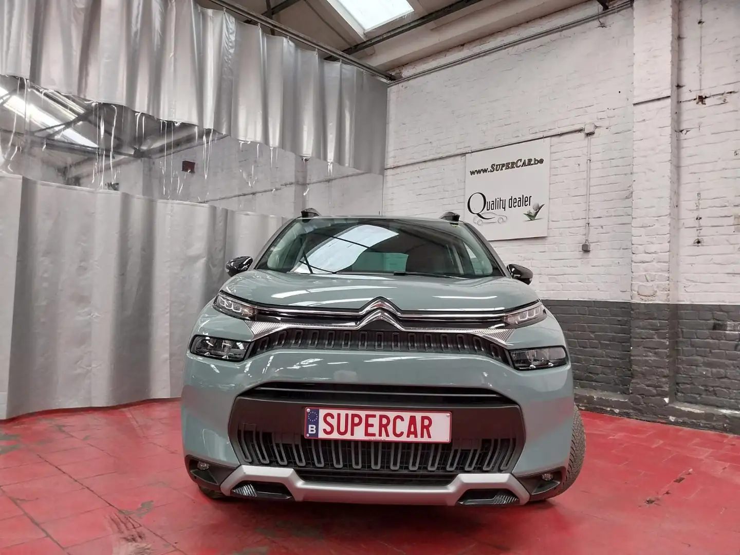 Citroen C3 Aircross 1.2 PureTech Feel *Carplay*GPS *288x60 M* Gris - 2