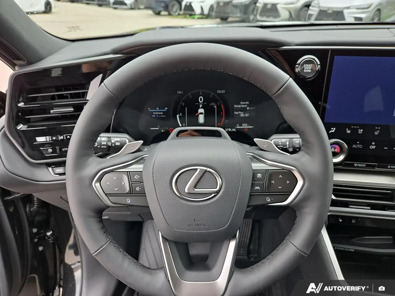 Lexus TX снимка Lexus TX