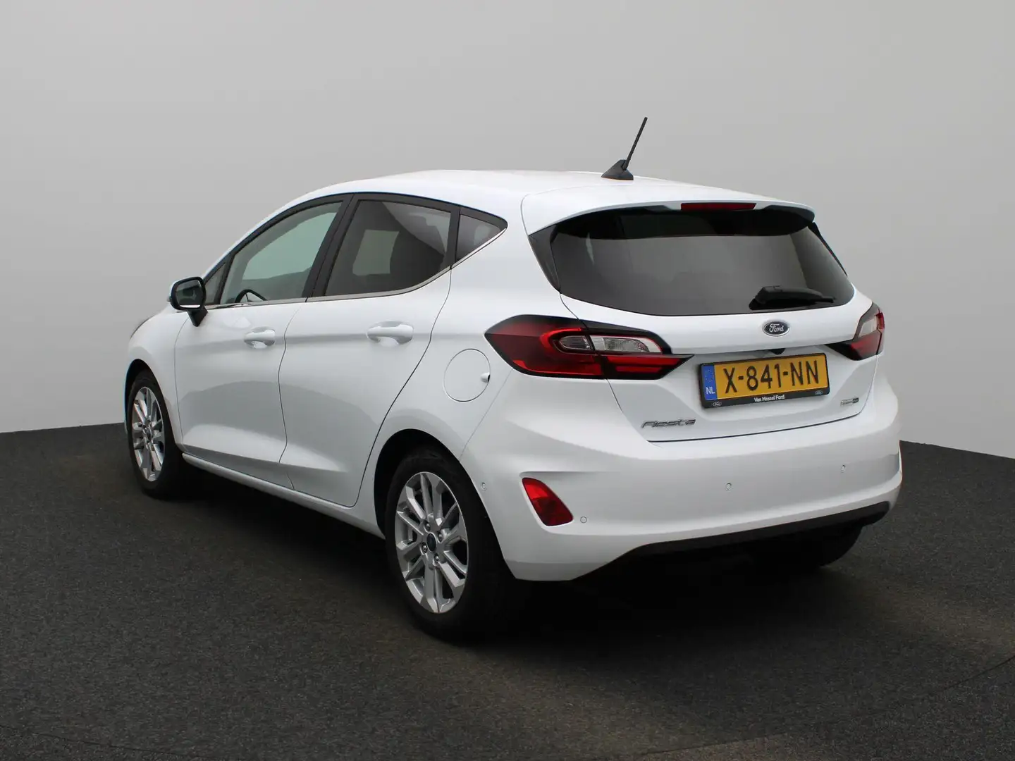 Ford Fiesta 1.0 EcoBoost Hybrid Titanium X |125PK| Verwarmbare Wit - 2