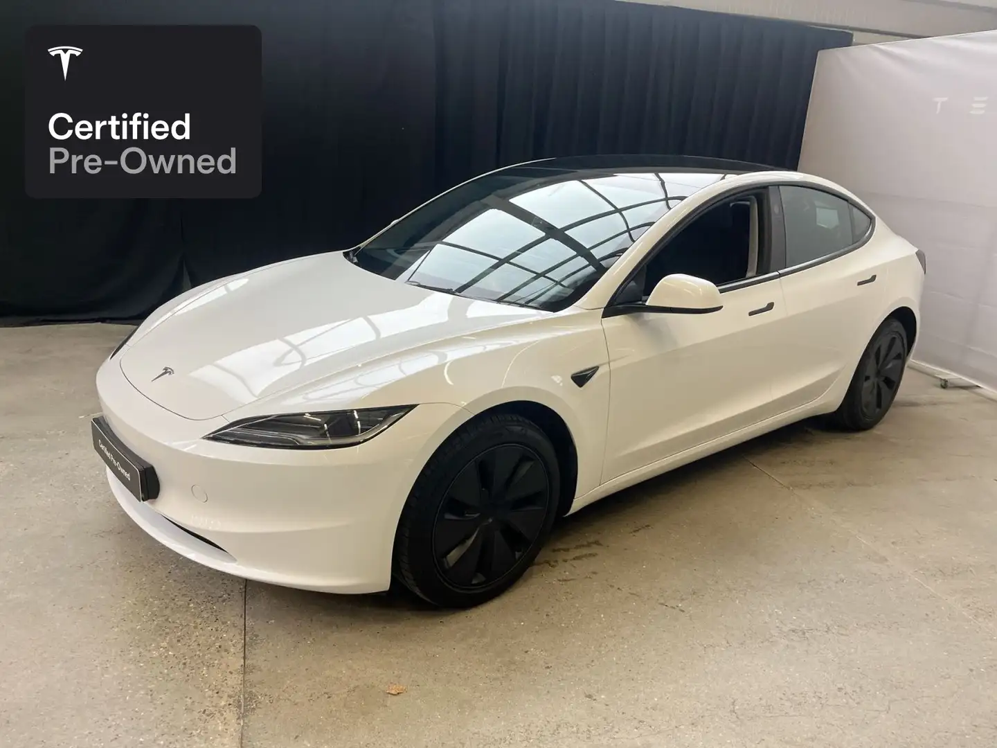 Tesla Model 3 Rear-Wheel Drive "Certified Pre-Owned" Blanc - 2