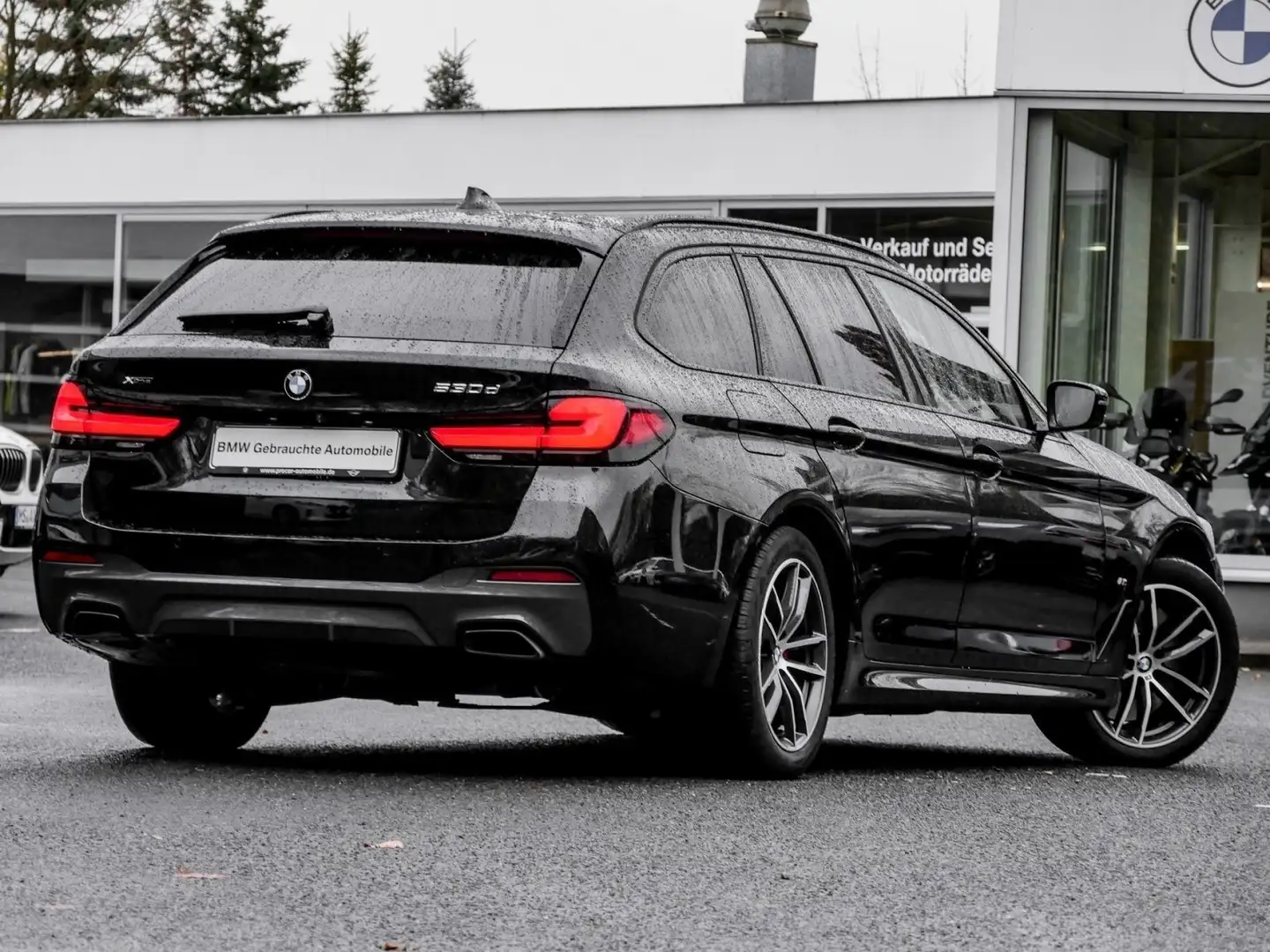 BMW 530 d xDrive M SPORT PRO+HuD+H/K+PANO+STANDHZG+DA PROF Schwarz - 2