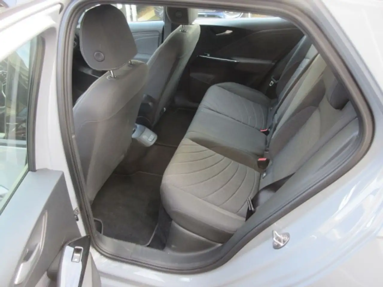 Volkswagen ID.3 Pro FACELIFT 62kW ACC Klima Einparkhilfe 6