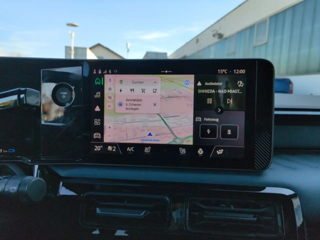 Nissan Micra 52kWh Evolve Navi HarmanKardon LED ACC Apple CarPl 10