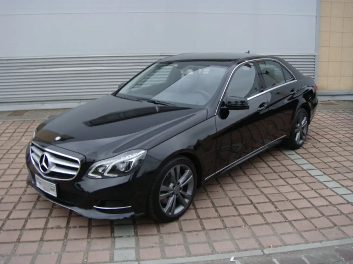 Mercedes-Benz E 350 BERLINA 4MATIC !! STUPENDA !! Nero - 1