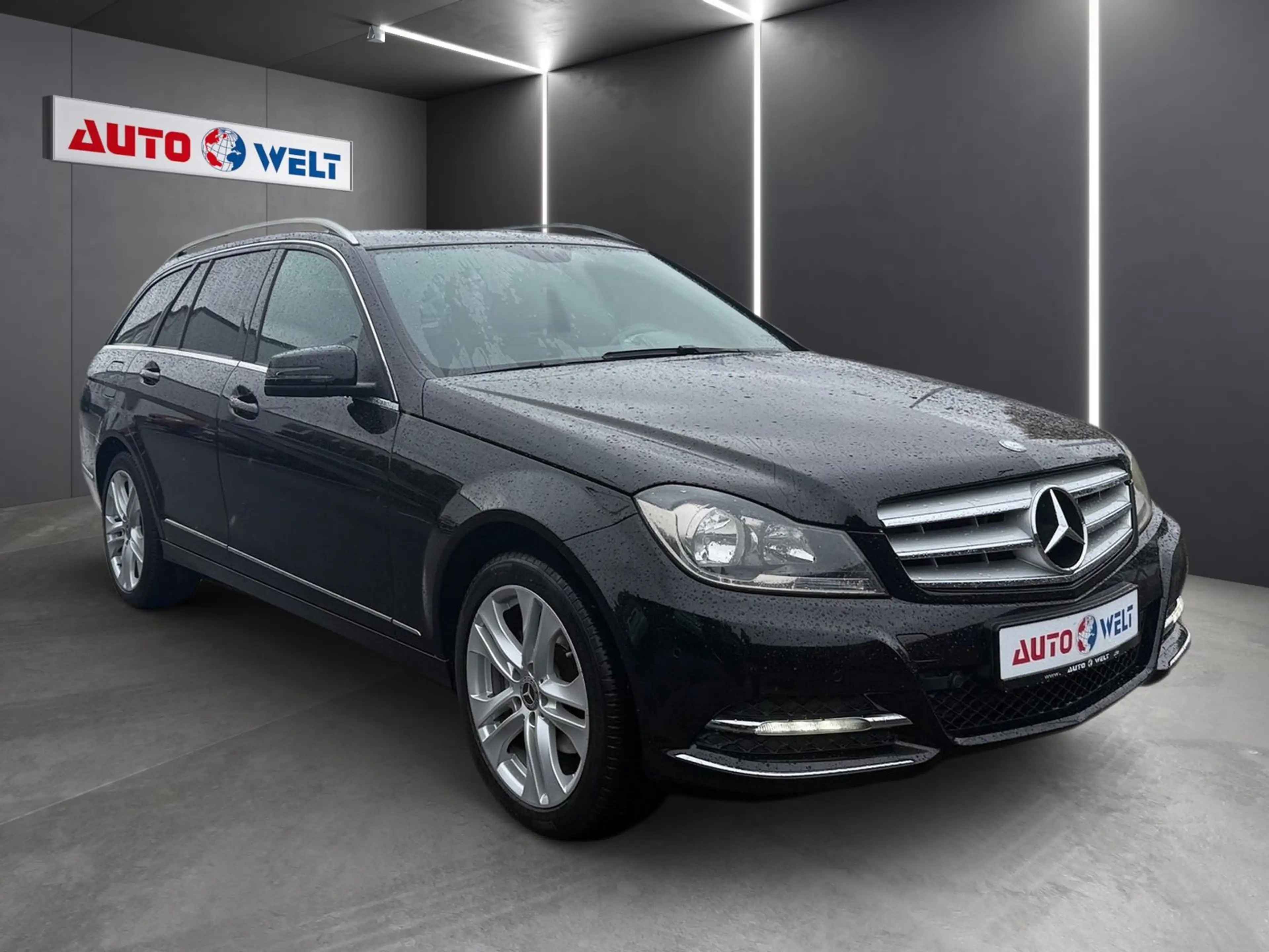 Mercedes-Benz C 200 C200 T-Modell CGI Classic Navi Tempomat Leder — photo 2