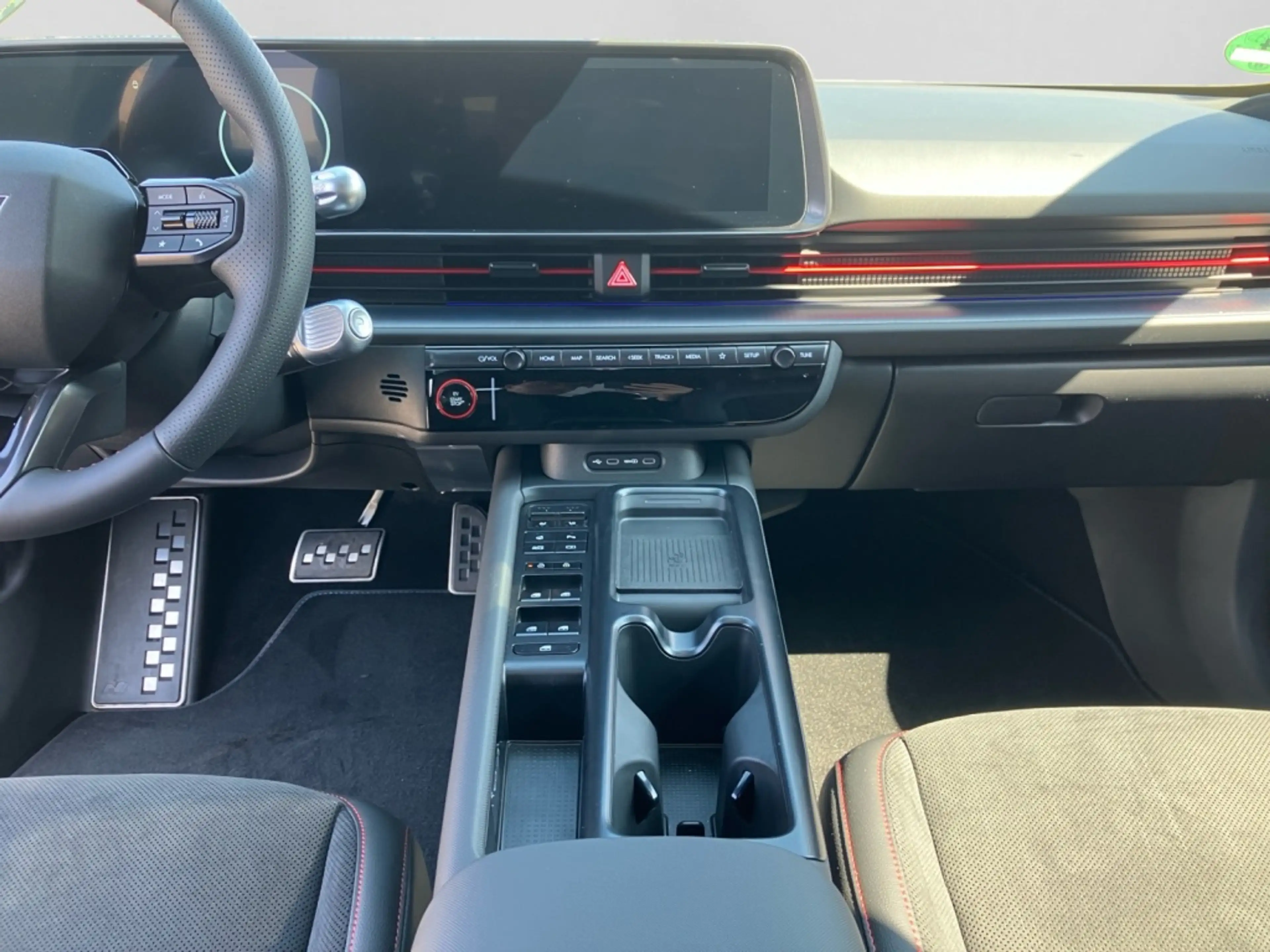 Hyundai IONIQ 6 FL 84 kWh 4WD N LINE X AMBIENTE|SHZ|360° — photo 12