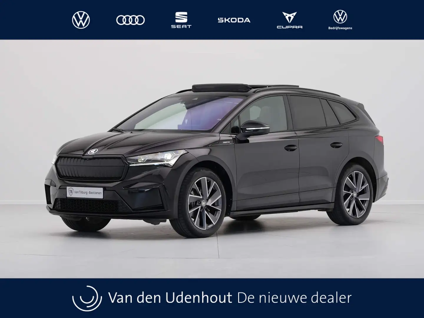 Skoda Enyaq IV 60 180pk Sportline Panorama 360 Camera Head up Zwart - 1