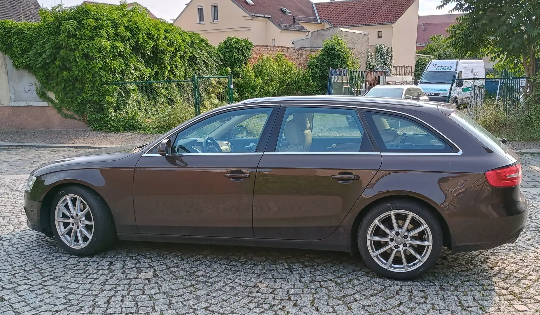 Audi A4 A4 Avant 2.0 TDI DPF quattro S tronic Ambition Braun - 2