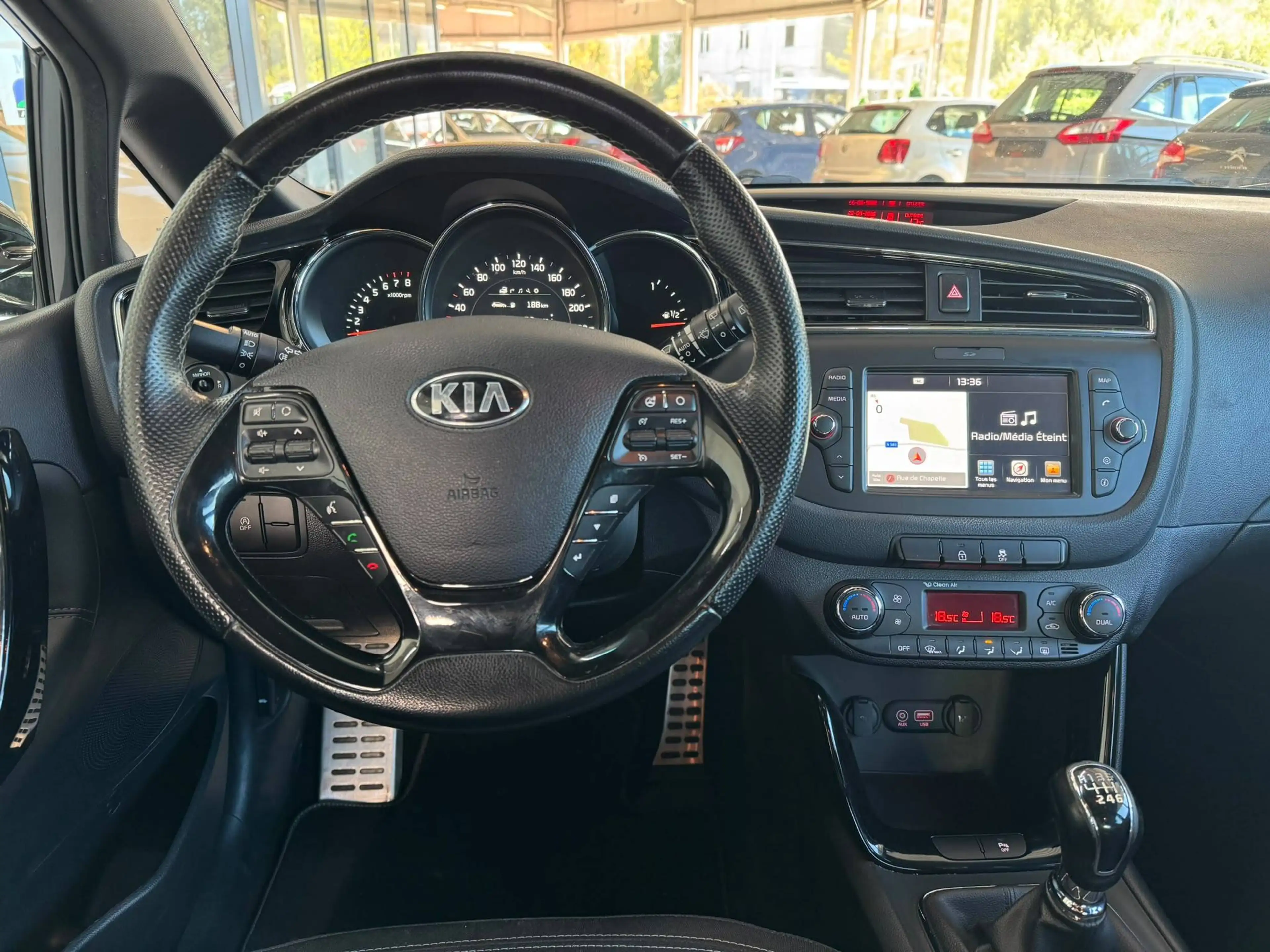 Kia Ceed / cee'd 🟩1.0 ESSENCE 120CV - GPS - AIRCO - CAMERA - CRUISE - GT LINE — photo 12