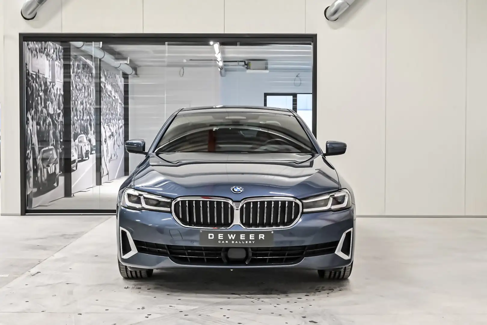 BMW 545 xDriveLuxury Line *OD*comfst*HUD*harm kardon Blauw - 2