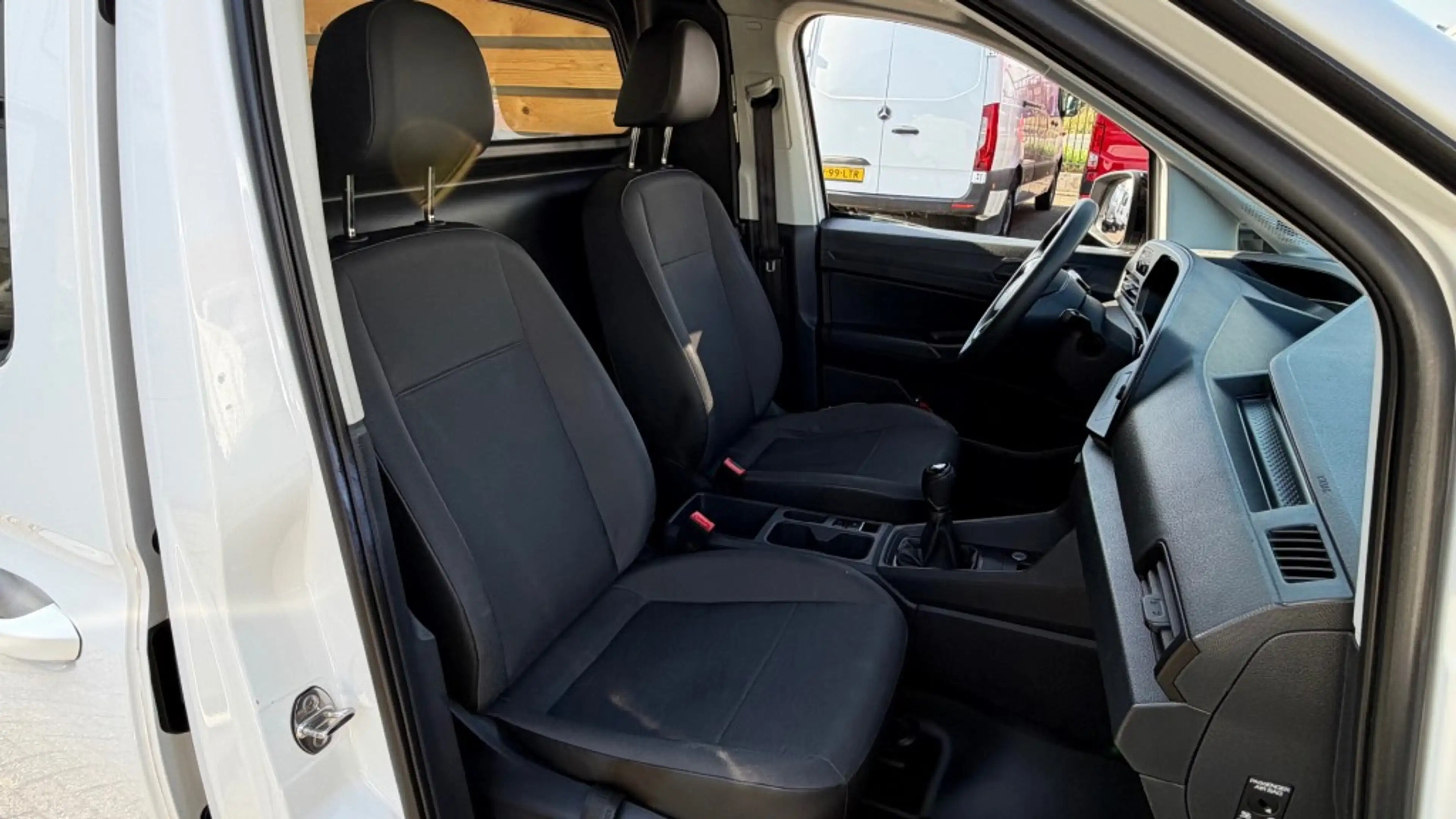 Volkswagen Caddy 1.5 TGI 96KW 131PK MAXI L2H1 EURO 6 AIRCO/ CRUISE — photo 6