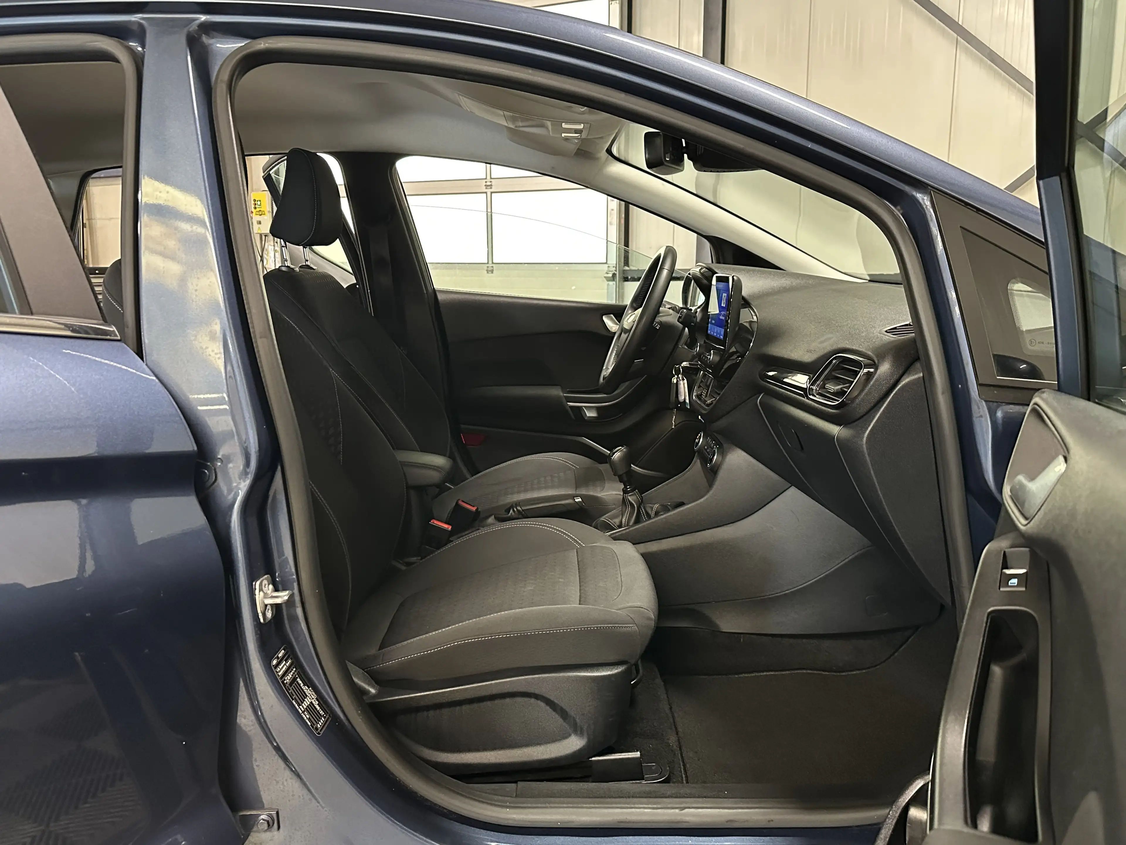 Ford Fiesta 1.0 EcoBoost | Titanium 5-Drs | Airco | Cruise | N — photo 4