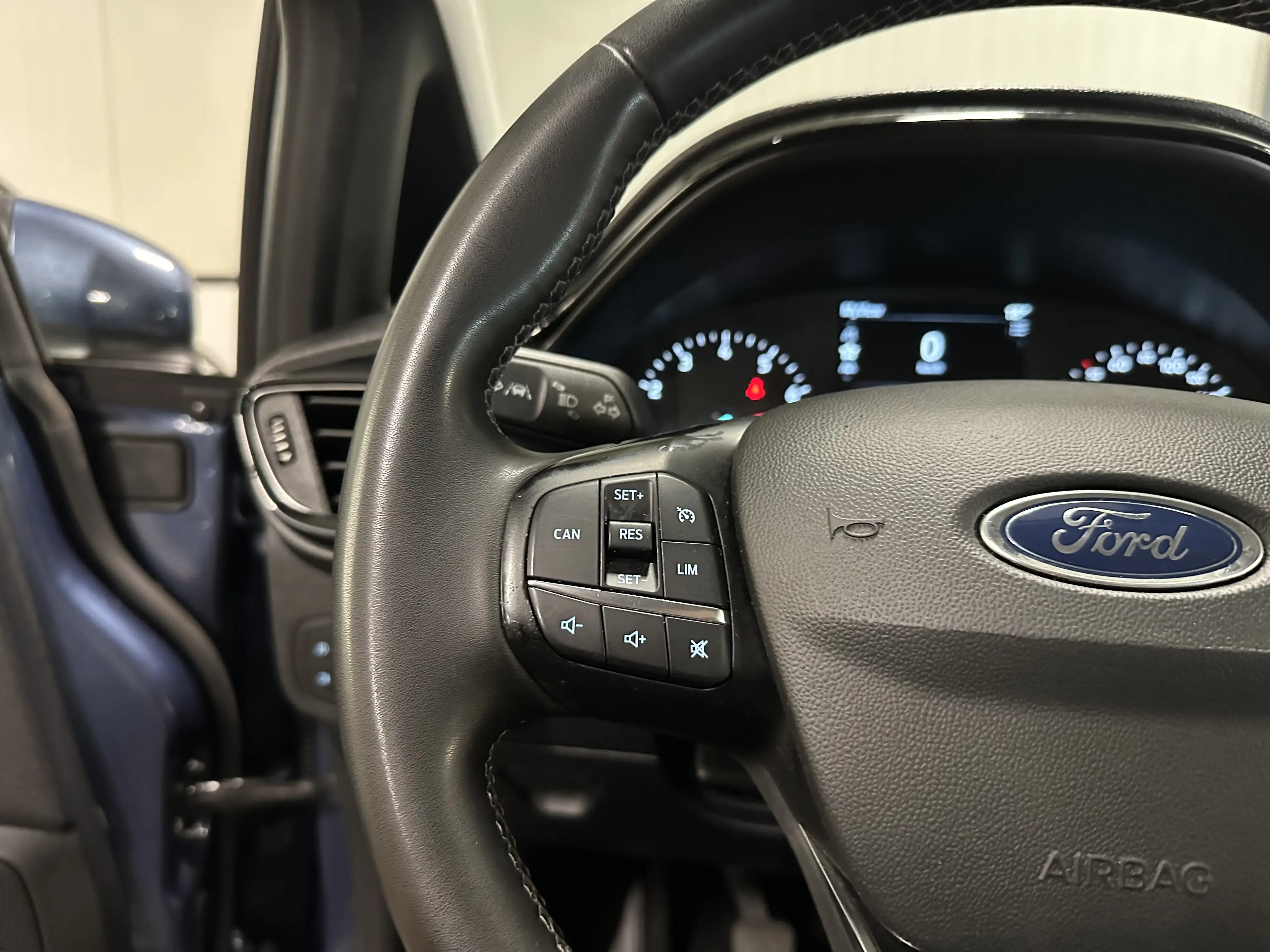 Ford Fiesta 1.0 EcoBoost | Titanium 5-Drs | Airco | Cruise | N — photo 12