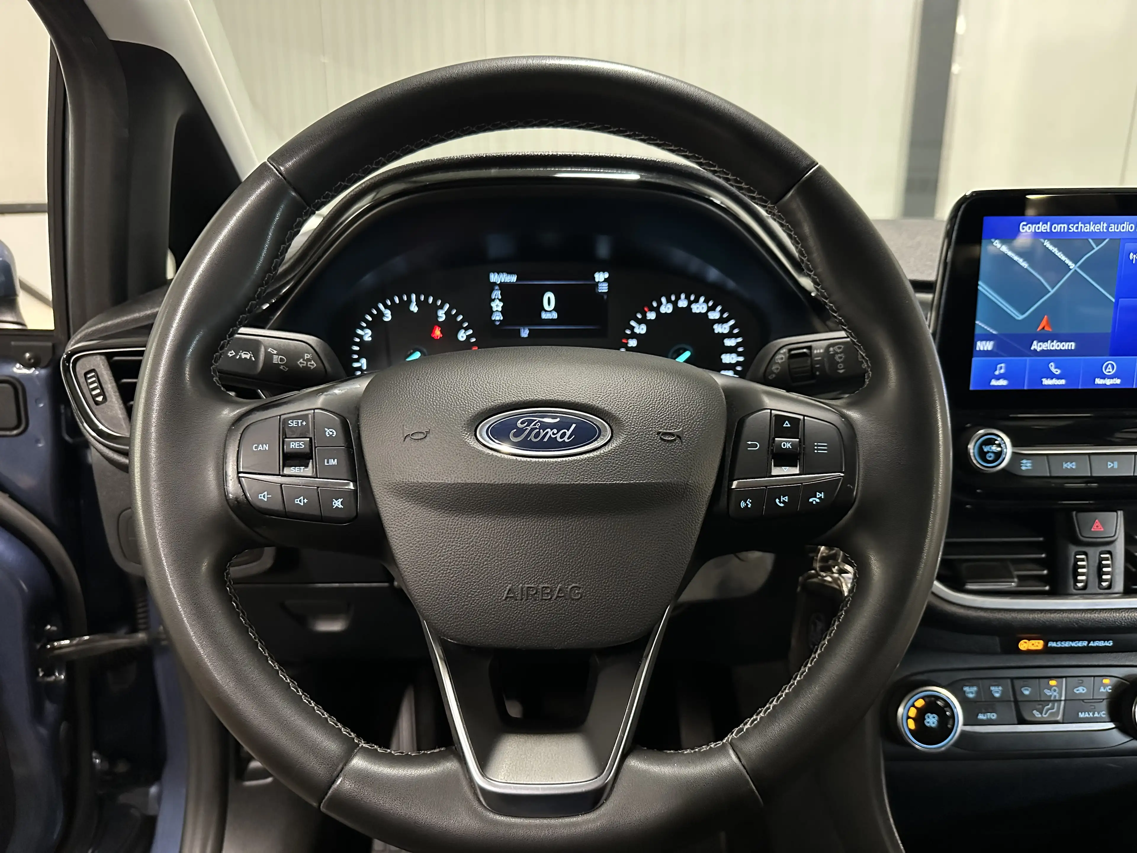 Ford Fiesta 1.0 EcoBoost | Titanium 5-Drs | Airco | Cruise | N — photo 13