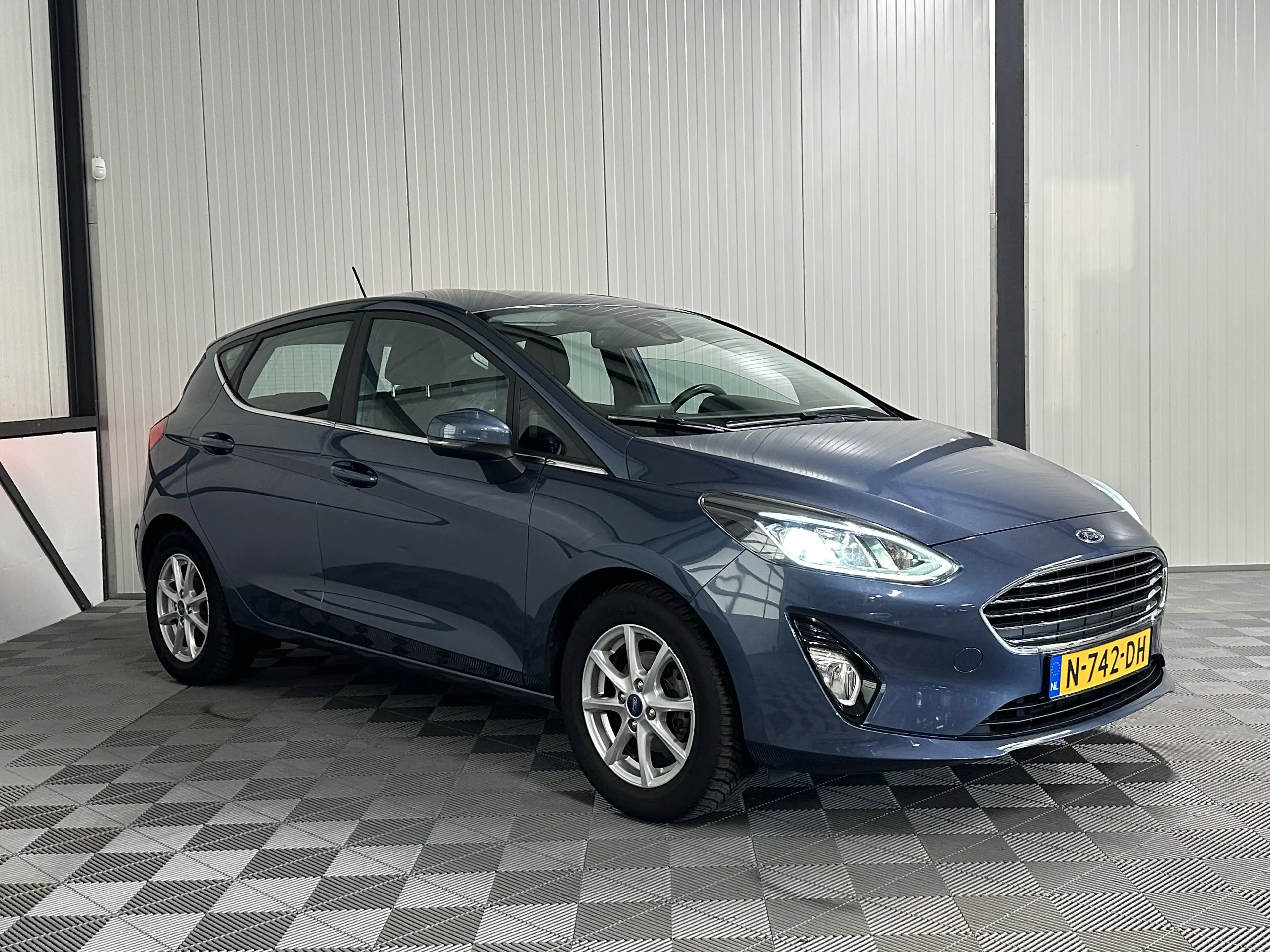 Ford Fiesta 1.0 EcoBoost | Titanium 5-Drs | Airco | Cruise | N — photo 9