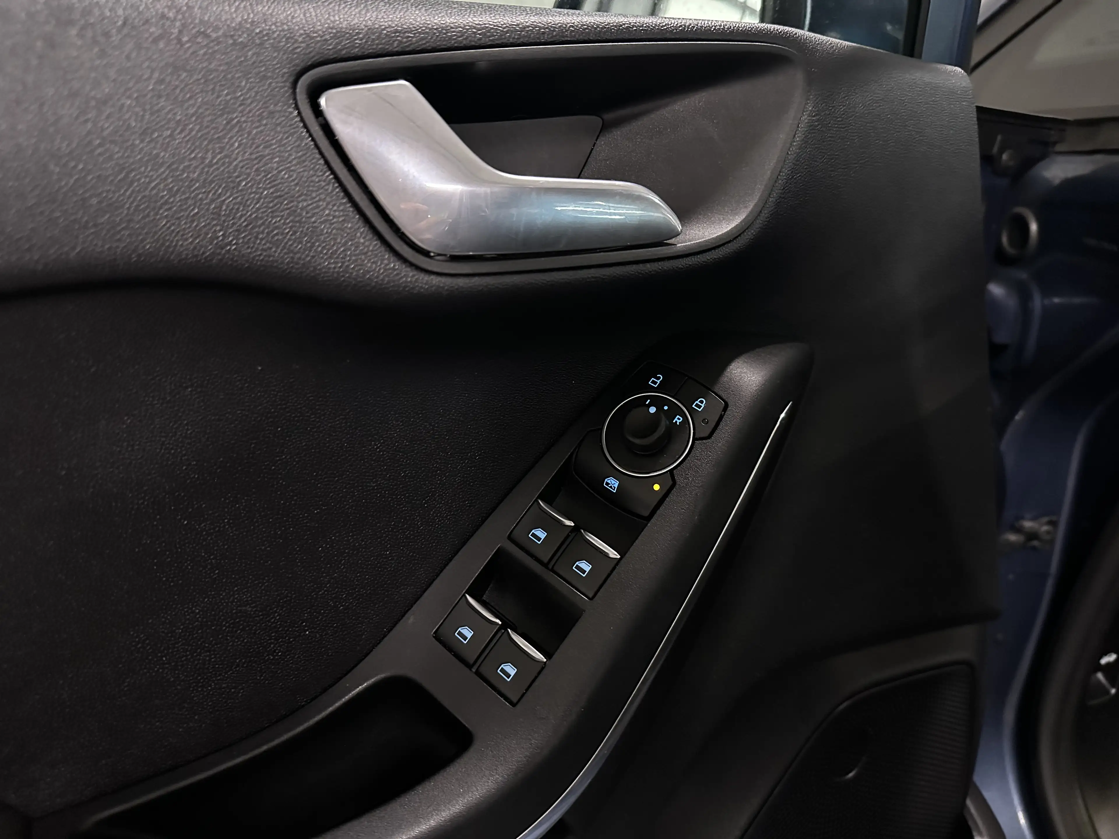 Ford Fiesta 1.0 EcoBoost | Titanium 5-Drs | Airco | Cruise | N — photo 14