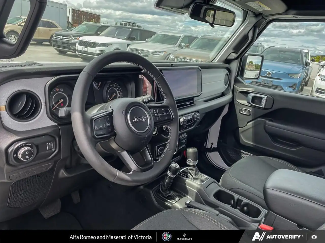 Jeep Gladiator снимка Jeep Gladiator
