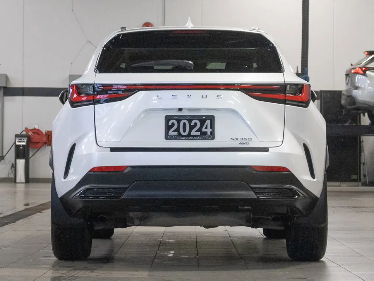 Lexus NX снимка Lexus NX