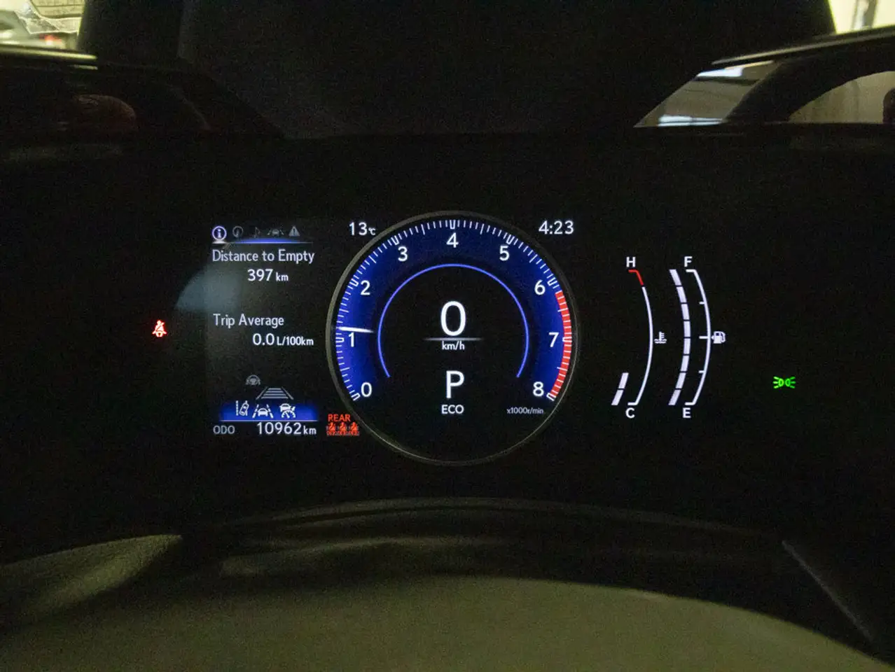 Lexus NX снимка Lexus NX