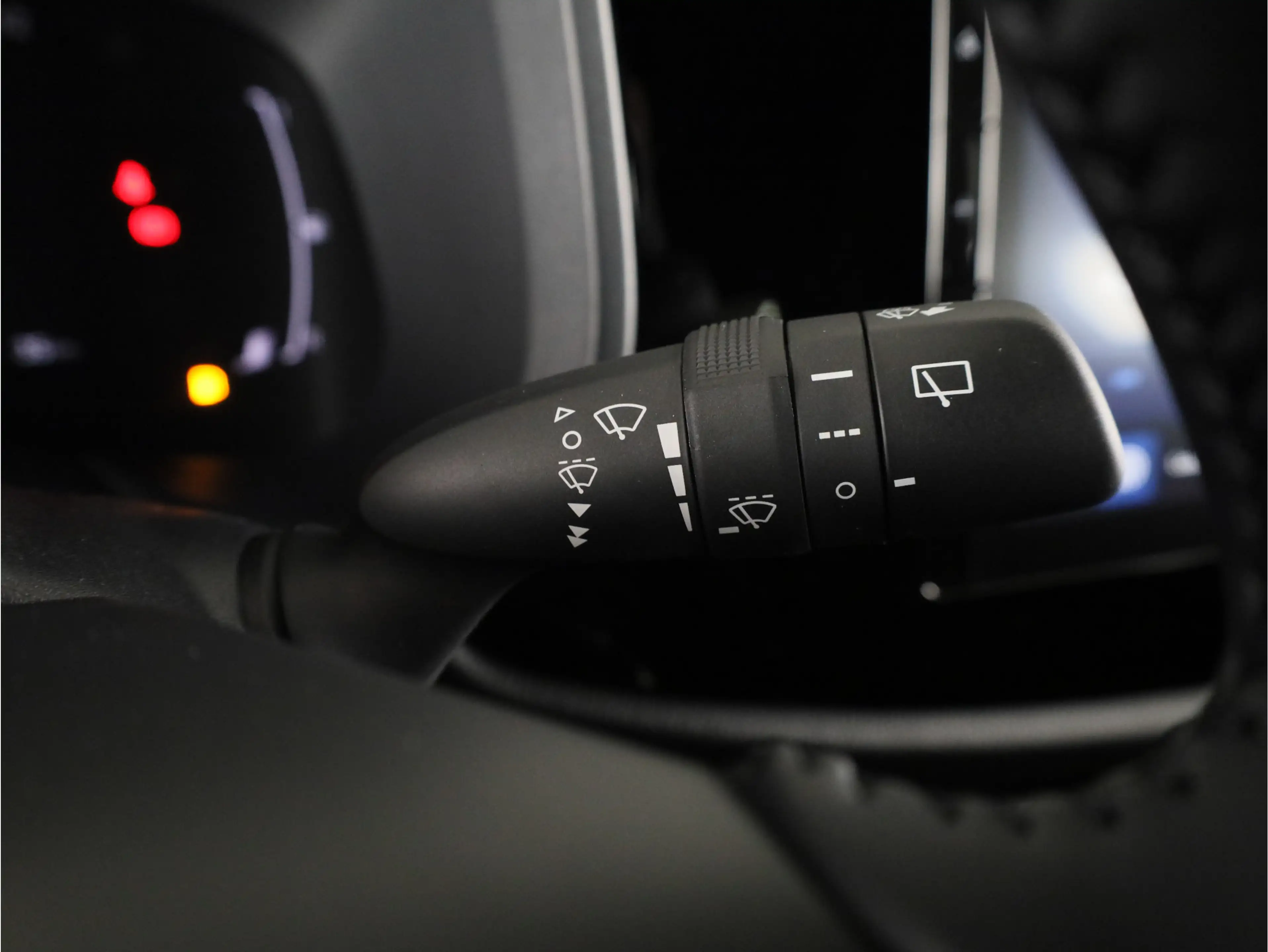 Toyota Aygo X Hybrid 115 play Actie — photo 6