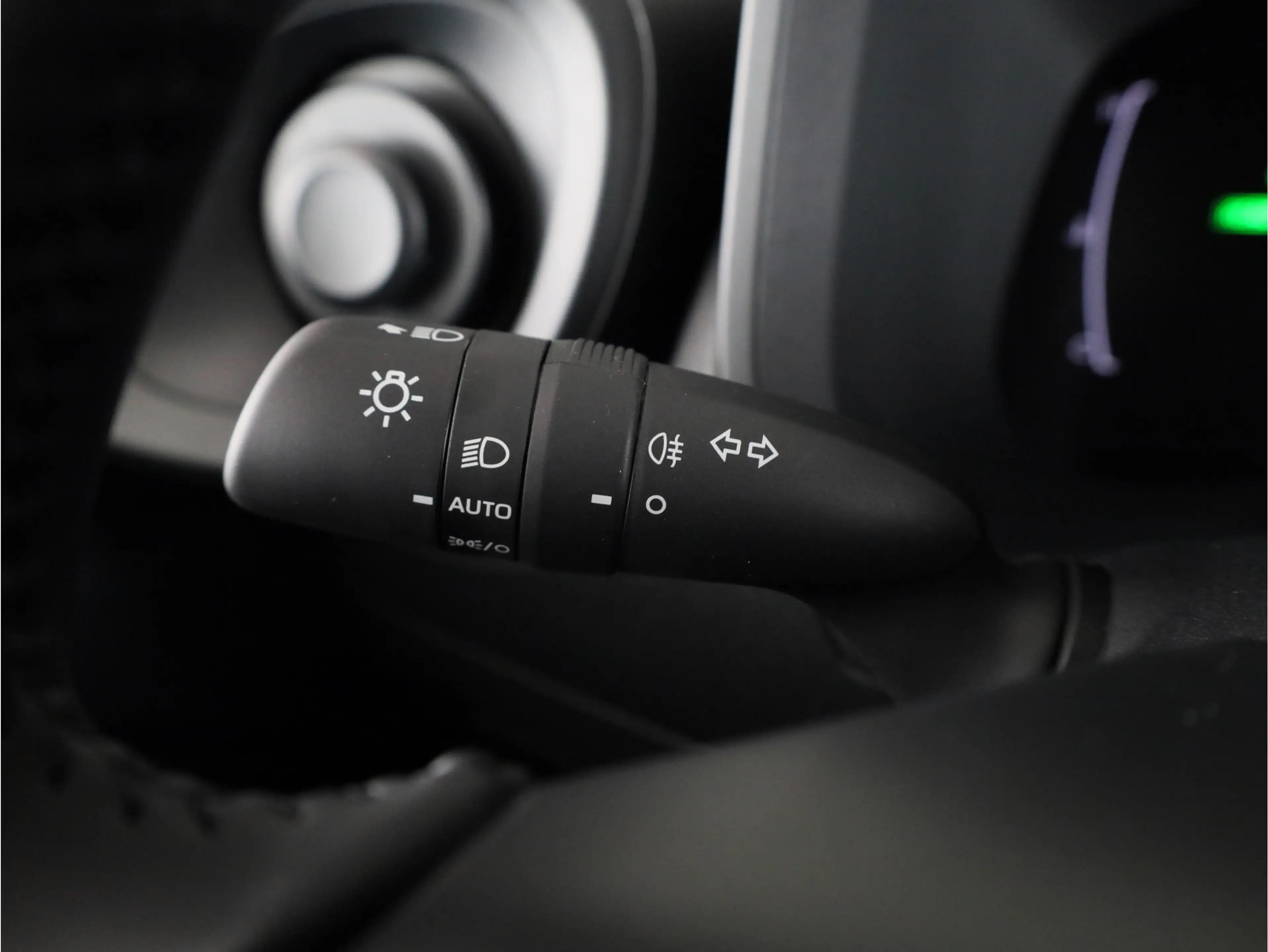 Toyota Aygo X Hybrid 115 play Actie — photo 5
