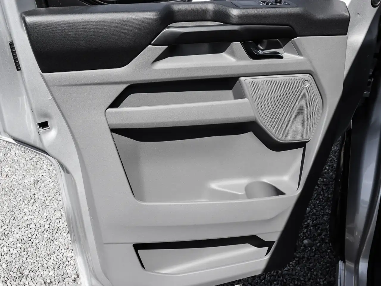Ford Tourneo Custom L1 Sport 170PS AWD AHK Techno6 Allwetter 11