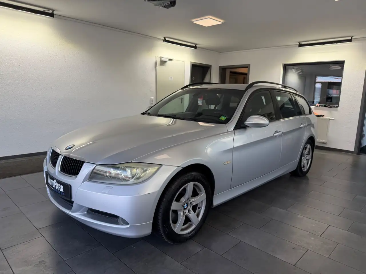 2008 BMW 320 d Touring Fleet | Xenon | Navi | Bluetooth, photograph 1