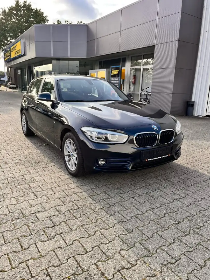 BMW 116 d Sport Line 5-trg. NAVI|LED| SITZHEIZUNG Noir - 2