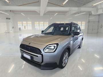 CLASSIC AUTO SUV