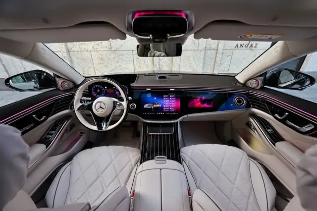 Mercedes-Benz S-Class view 12