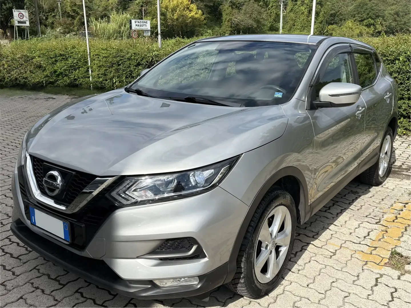 Nissan Qashqai Qashqai II 2017 1.5 dci Acenta 110cv Grigio - 1