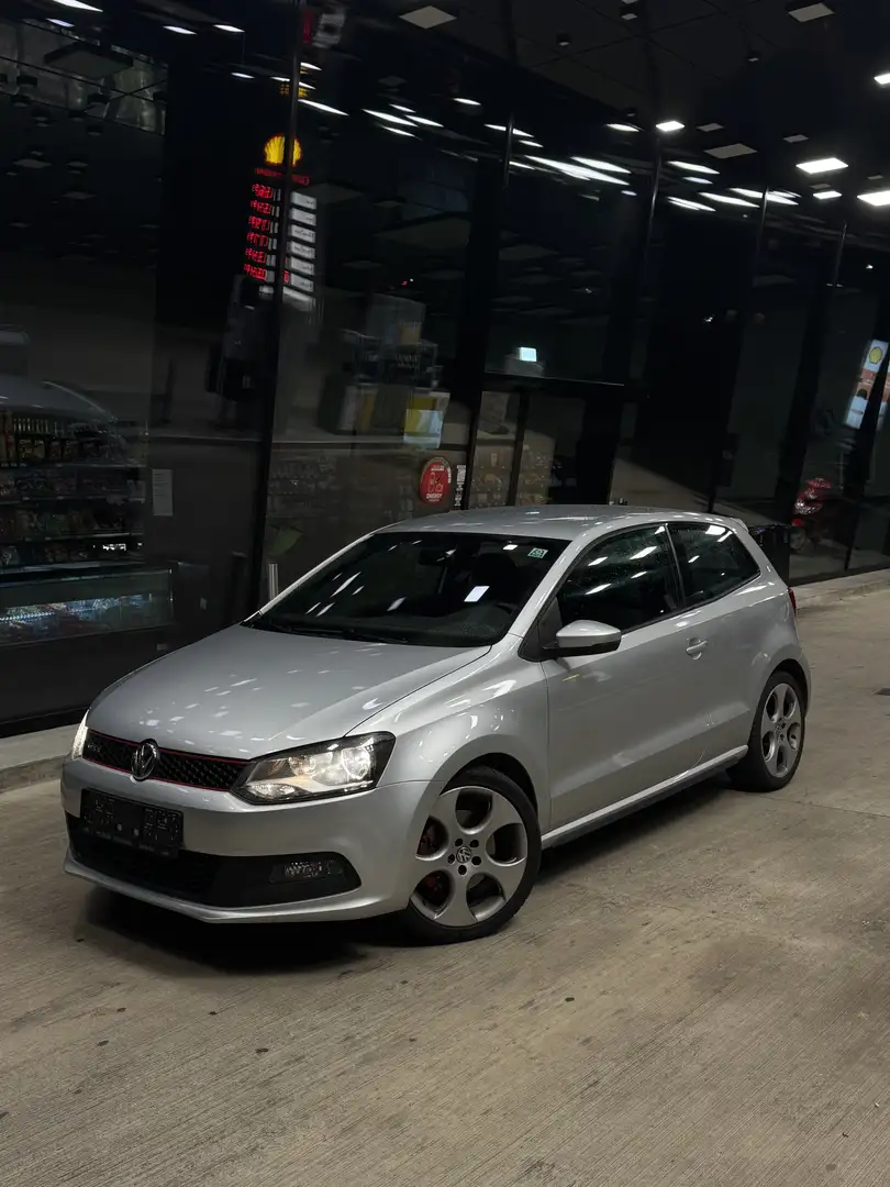 Volkswagen Polo GTI 1,4 DSG - 2
