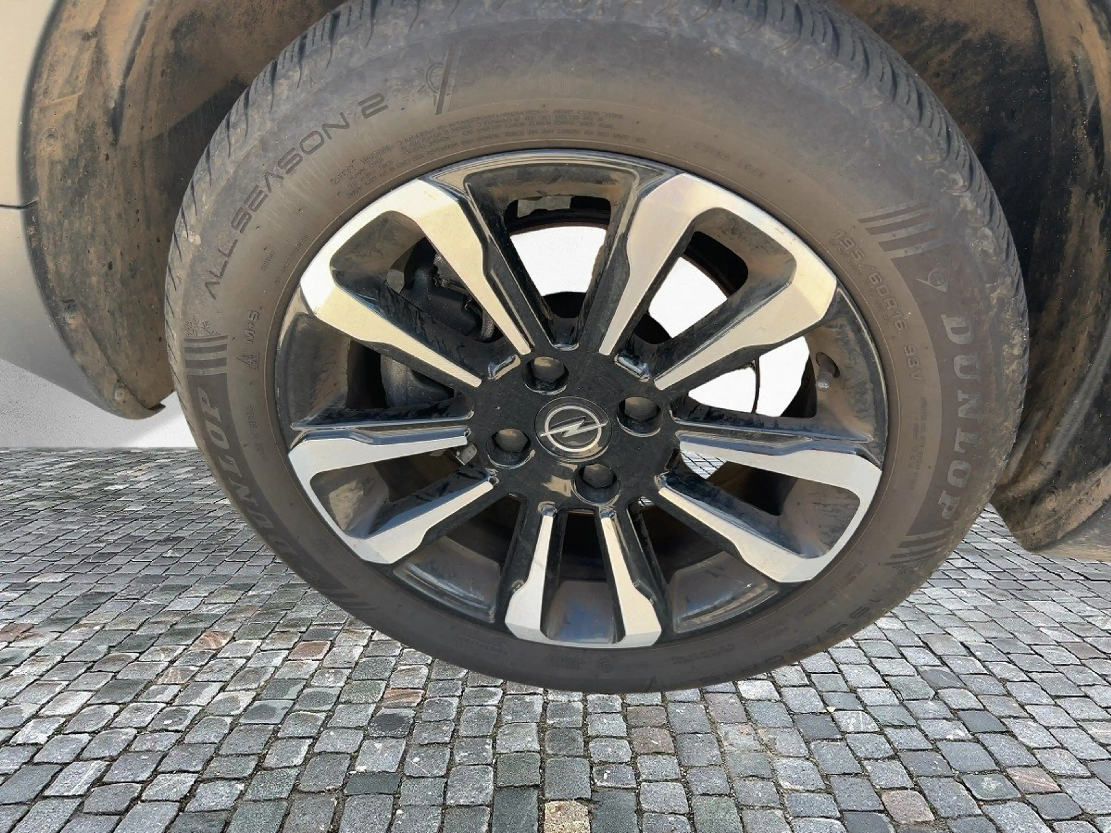 Opel Crossland Elegance *Allwetter+PDC+SHZ+LHZ* — photo 14