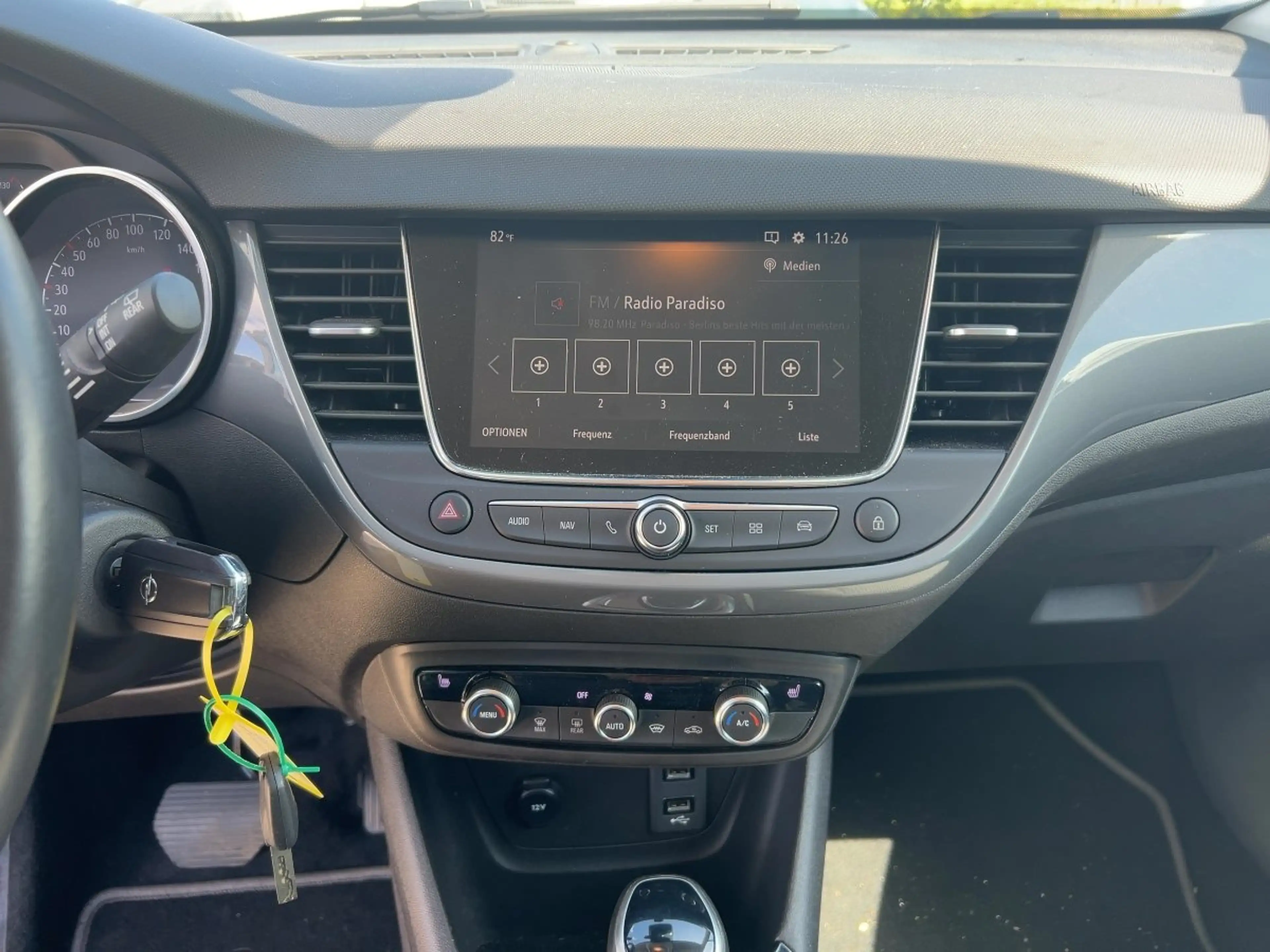 Opel Crossland Elegance *Allwetter+PDC+SHZ+LHZ* — photo 13