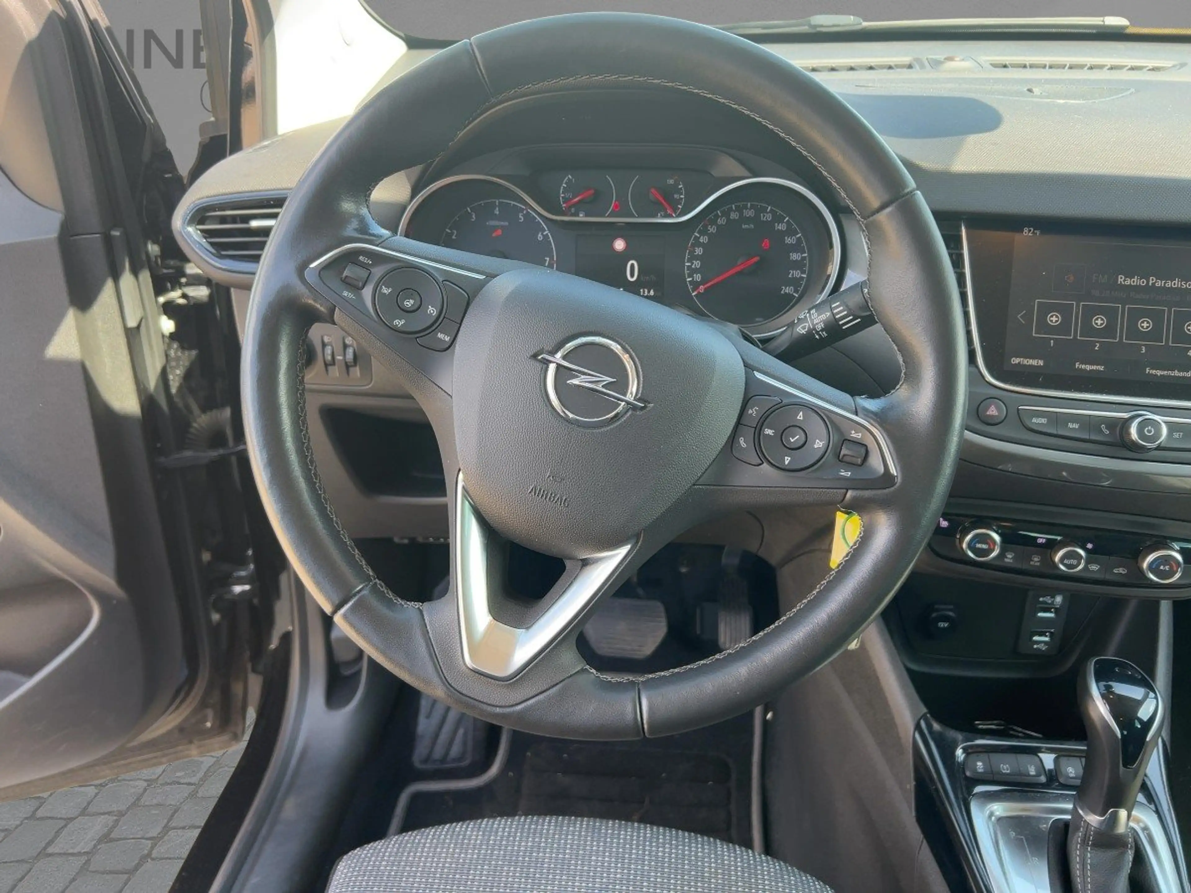 Opel Crossland Elegance *Allwetter+PDC+SHZ+LHZ* — photo 12