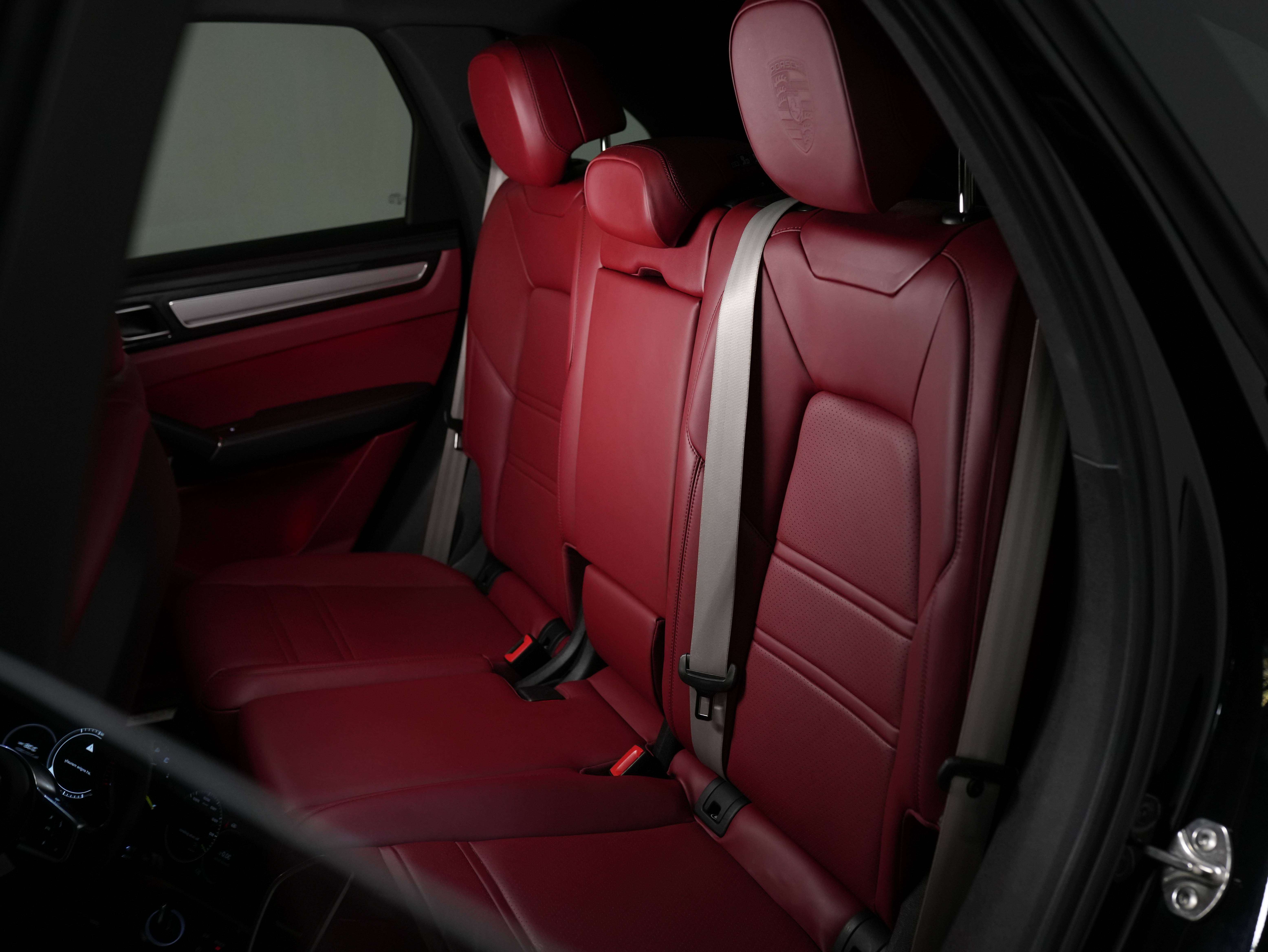 used 2023 Porsche Cayenne car, priced at $87,900