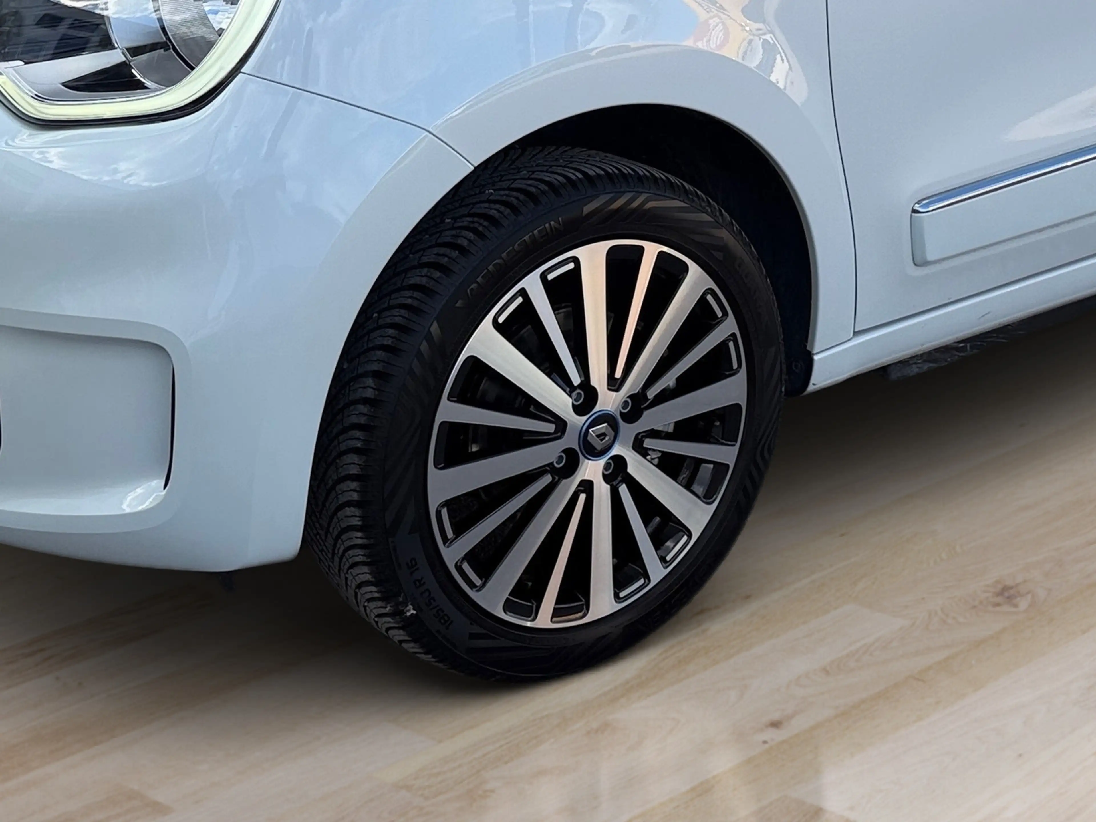 Renault Twingo Twingo R80 21,4kWh Intens — photo 15