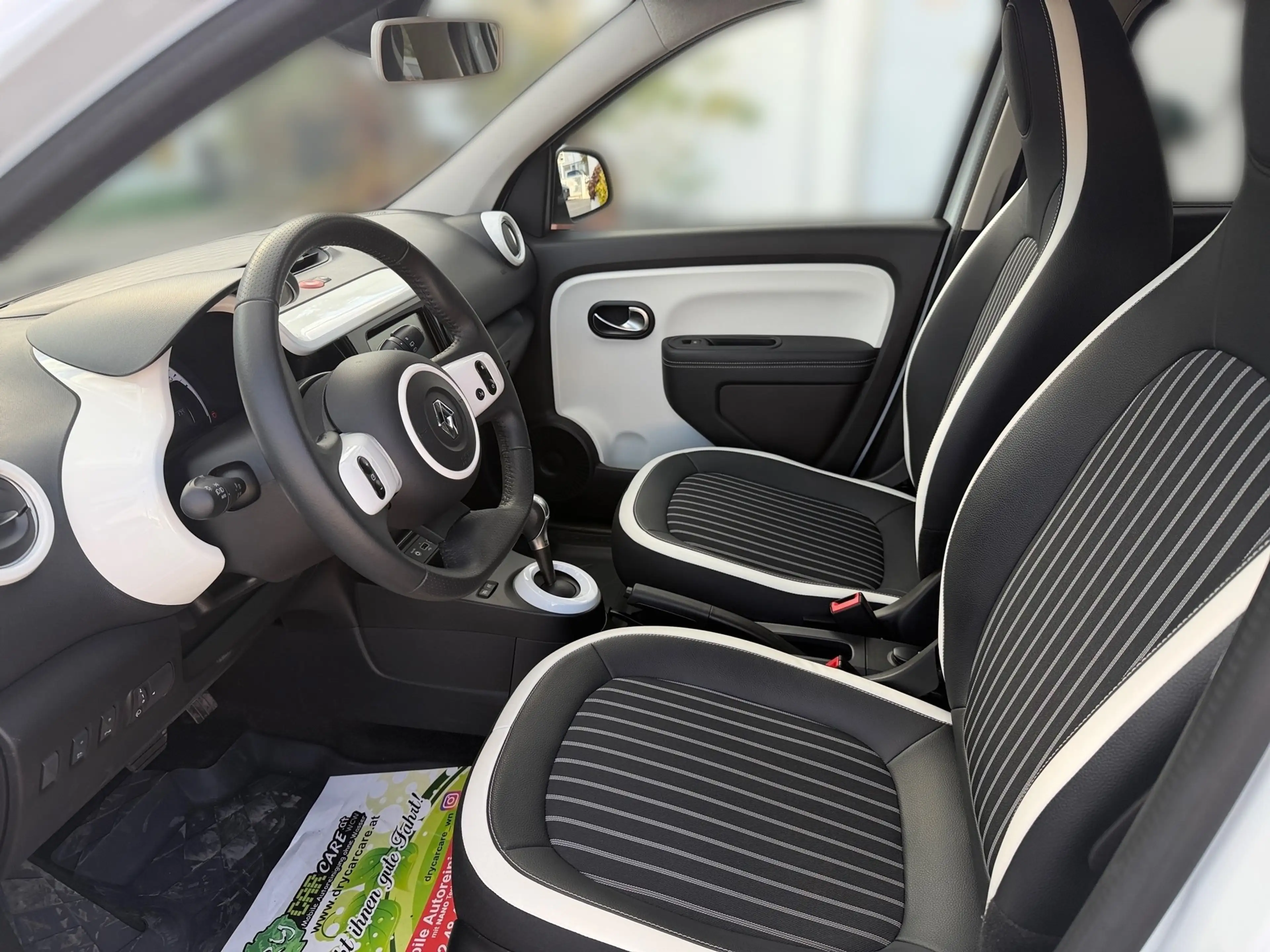 Renault Twingo Twingo R80 21,4kWh Intens — photo 9
