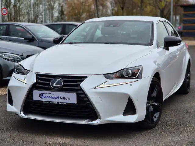 Lexus IS 300 Premium *LED *Navi *Kamera *Keyless *PDC