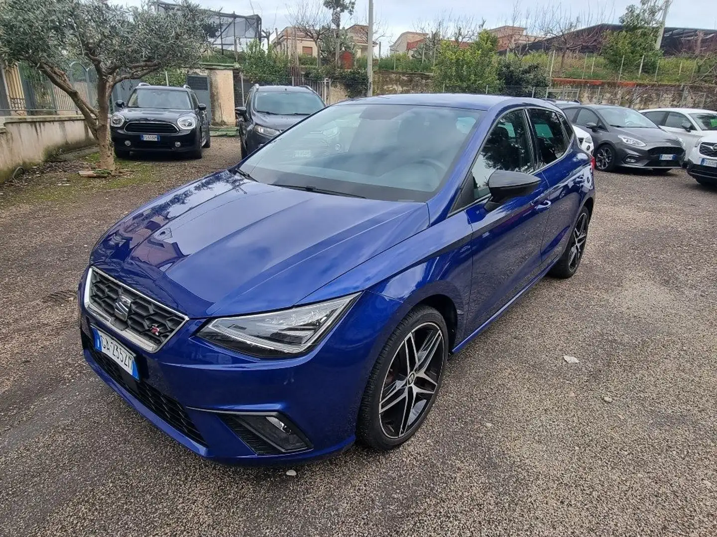 SEAT Ibiza 1.0 TGI 5 porte FR Blu/Azzurro - 2