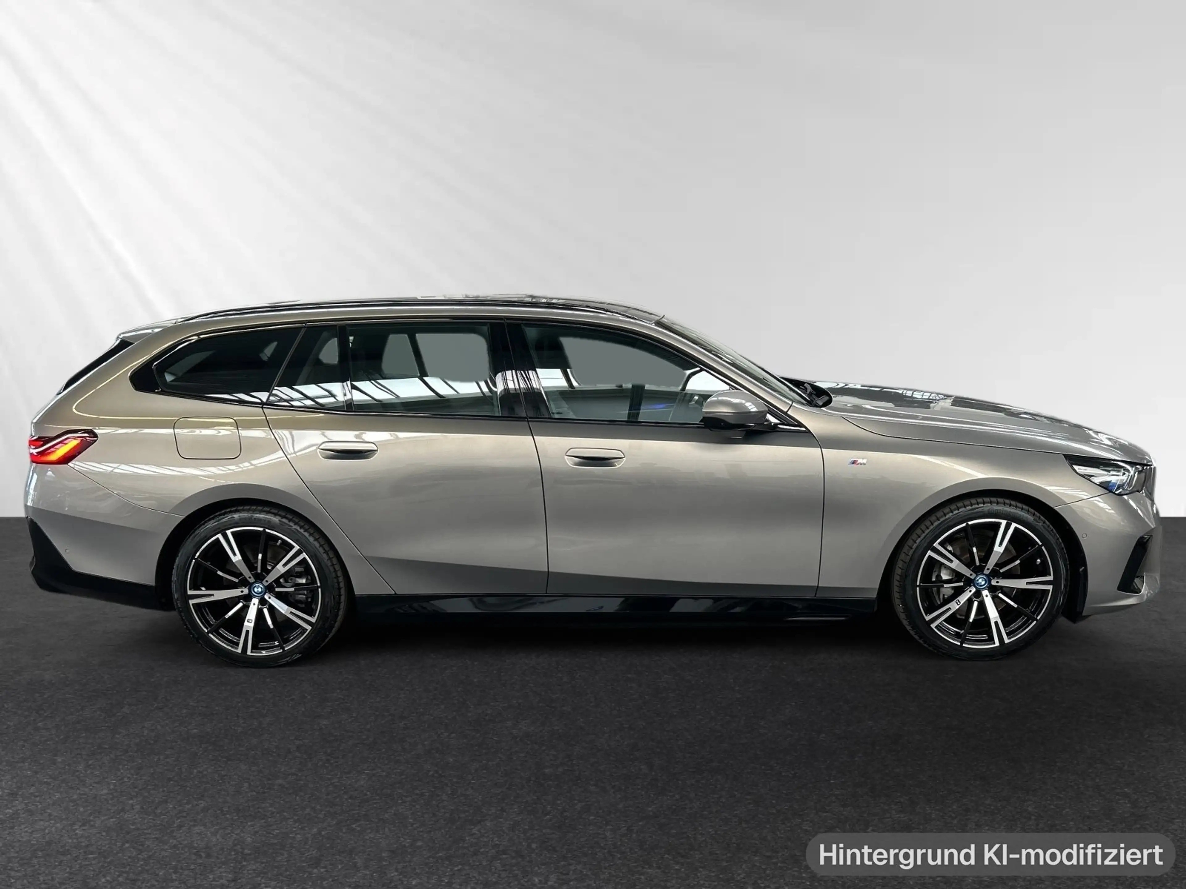 BMW i5 eDrive40 M Sport|20"LMR|DAProf.|Head-Up|H/K — photo 2